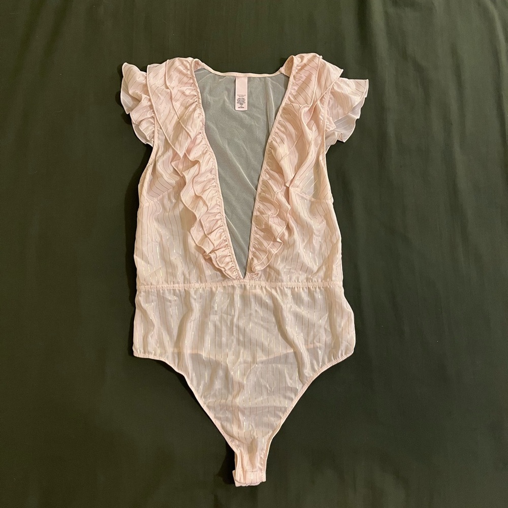 Shimmery Victorias Secret thong body suit lingerie size L worn once